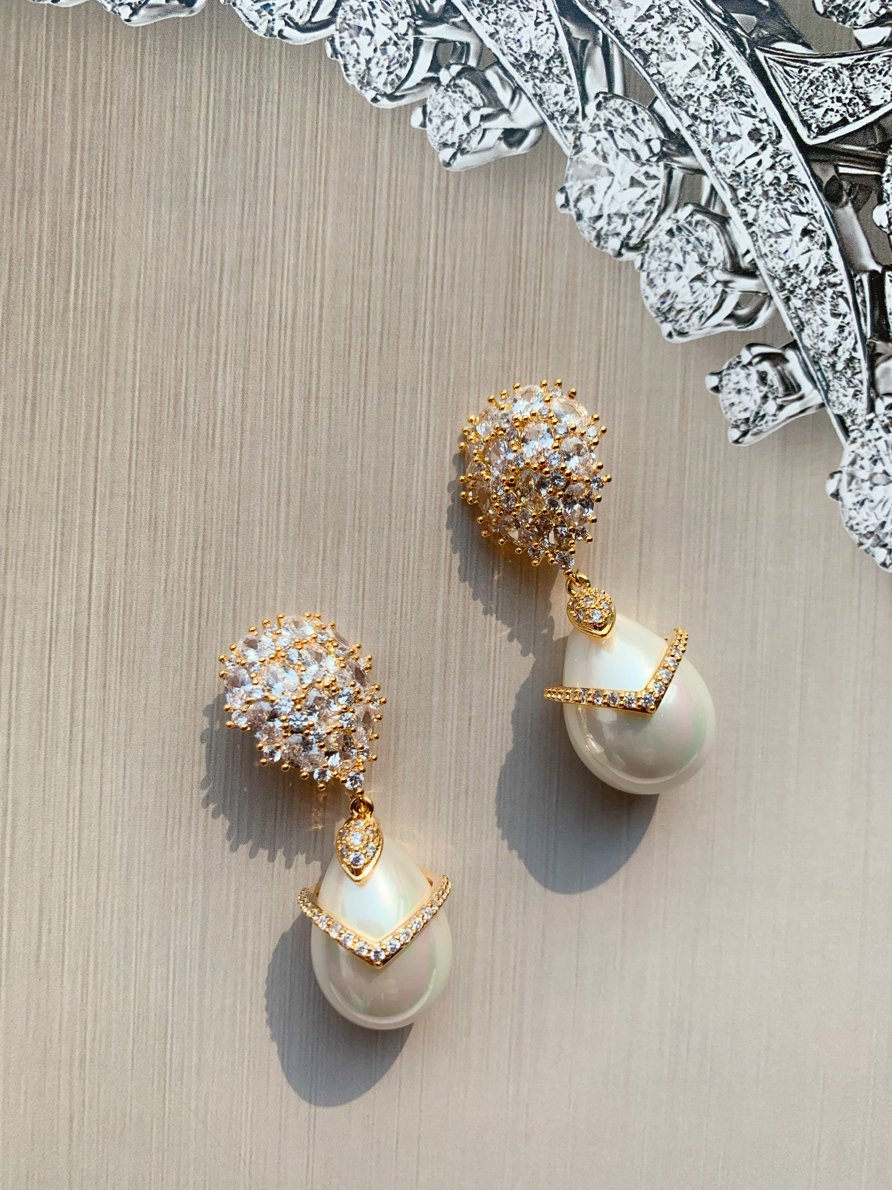 Crystal Drop Earrings with Brilliant Pearl