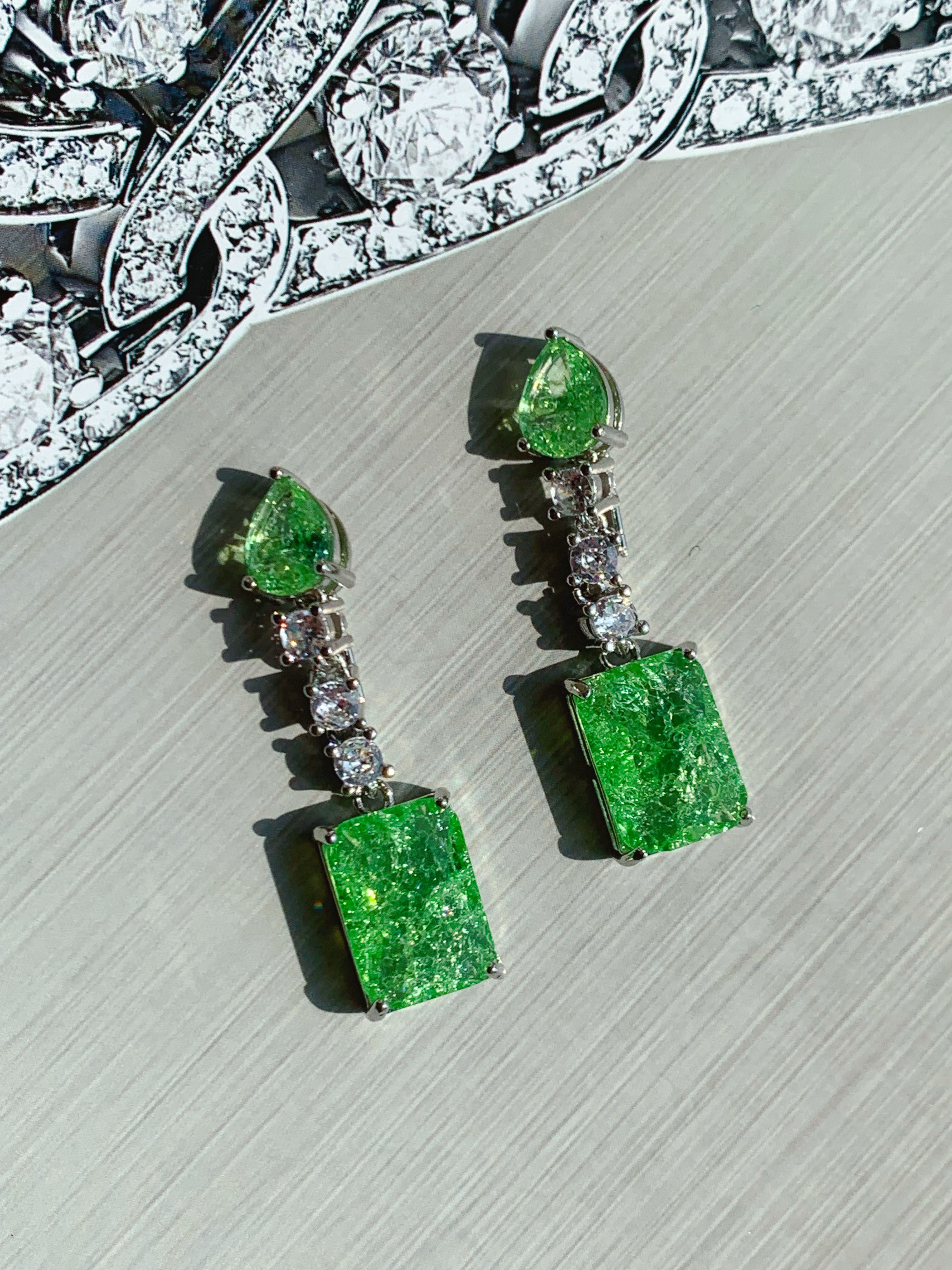 18K Gold-plated Emerald Green Crystal Drop Earrings