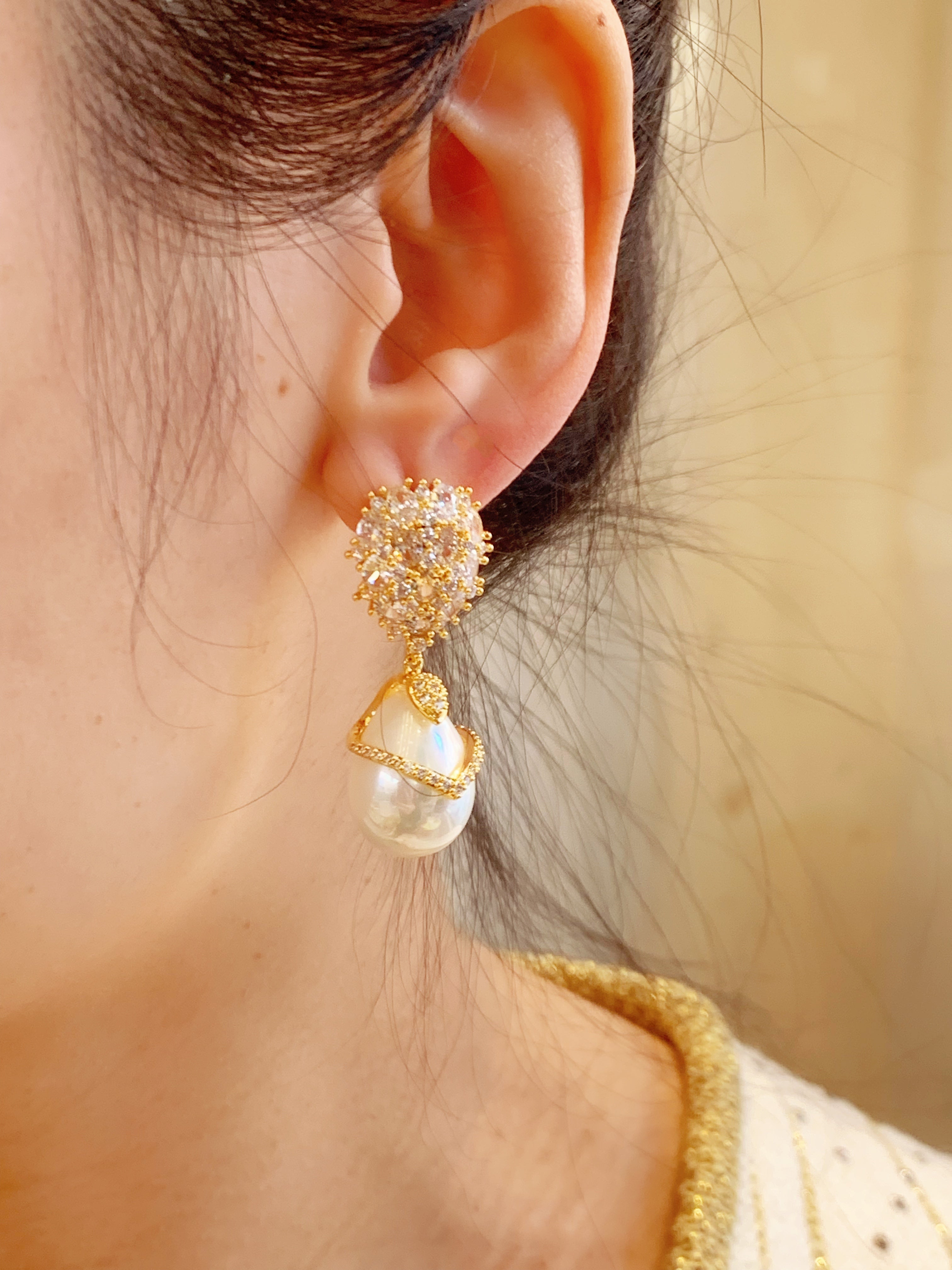 Crystal Drop Earrings with Brilliant Pearl